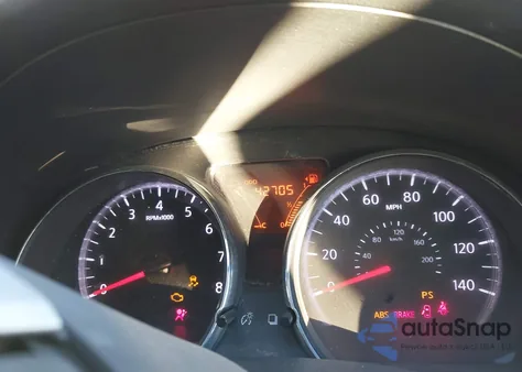 2015 Nissan Versa Note S Plus z USA, uszkodzony, nr VIN 3N1CE2CP6FL374629